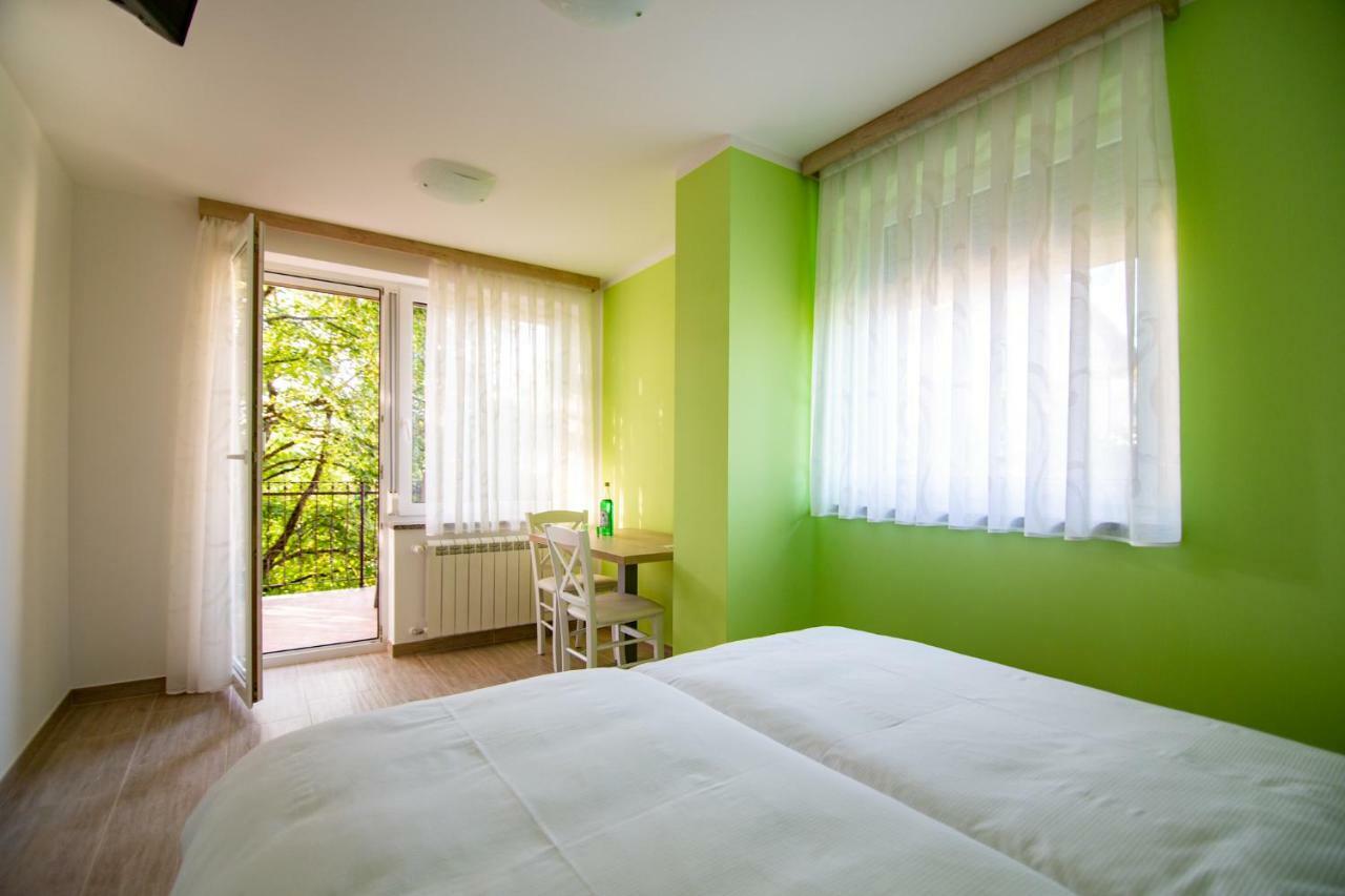 Rooms Sajina Podgrad  Екстериор снимка